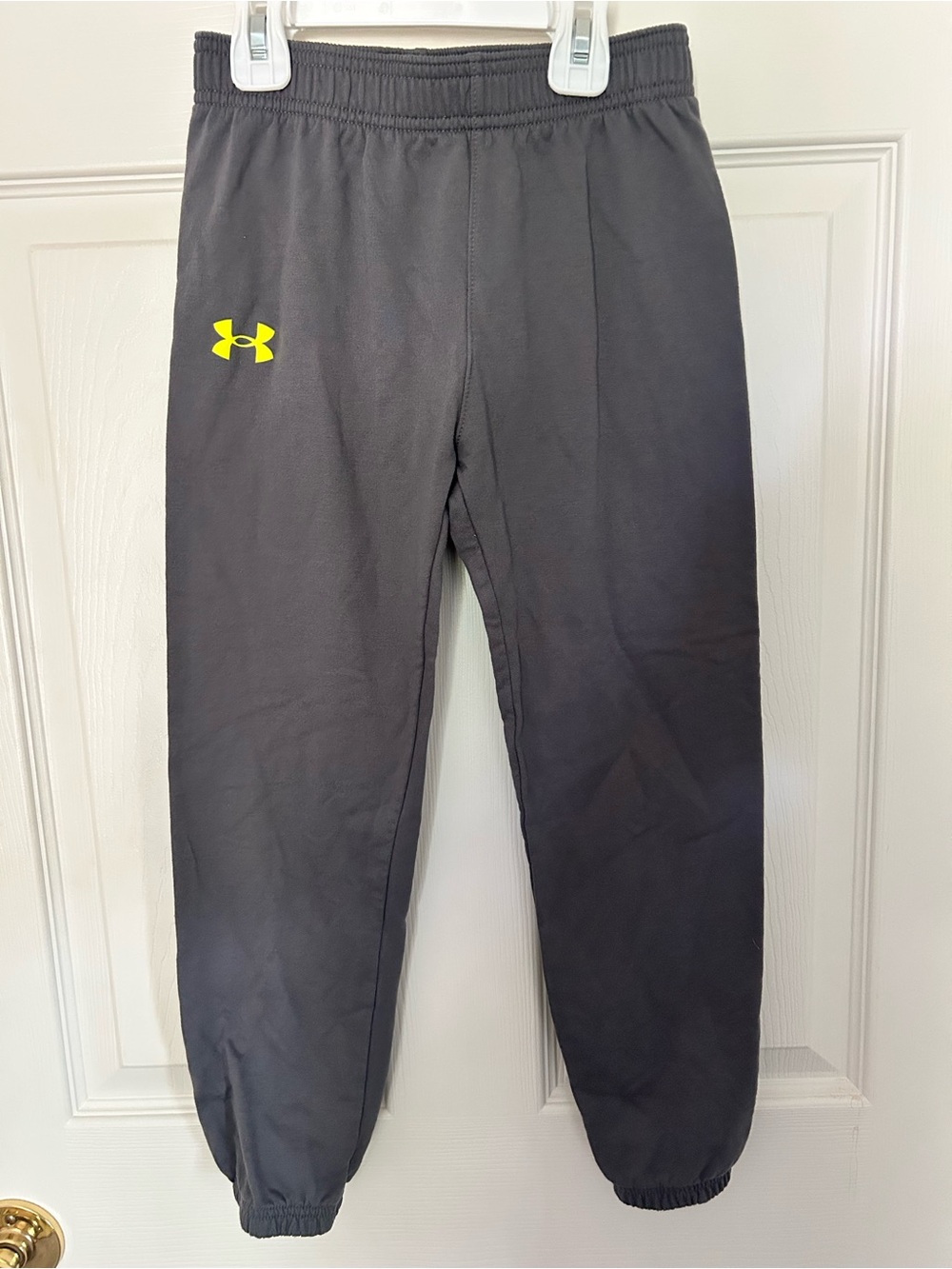 Boys, Under Armour, Gray Joggers Sweatpants w/ Neon Yellow Logo, Size 7